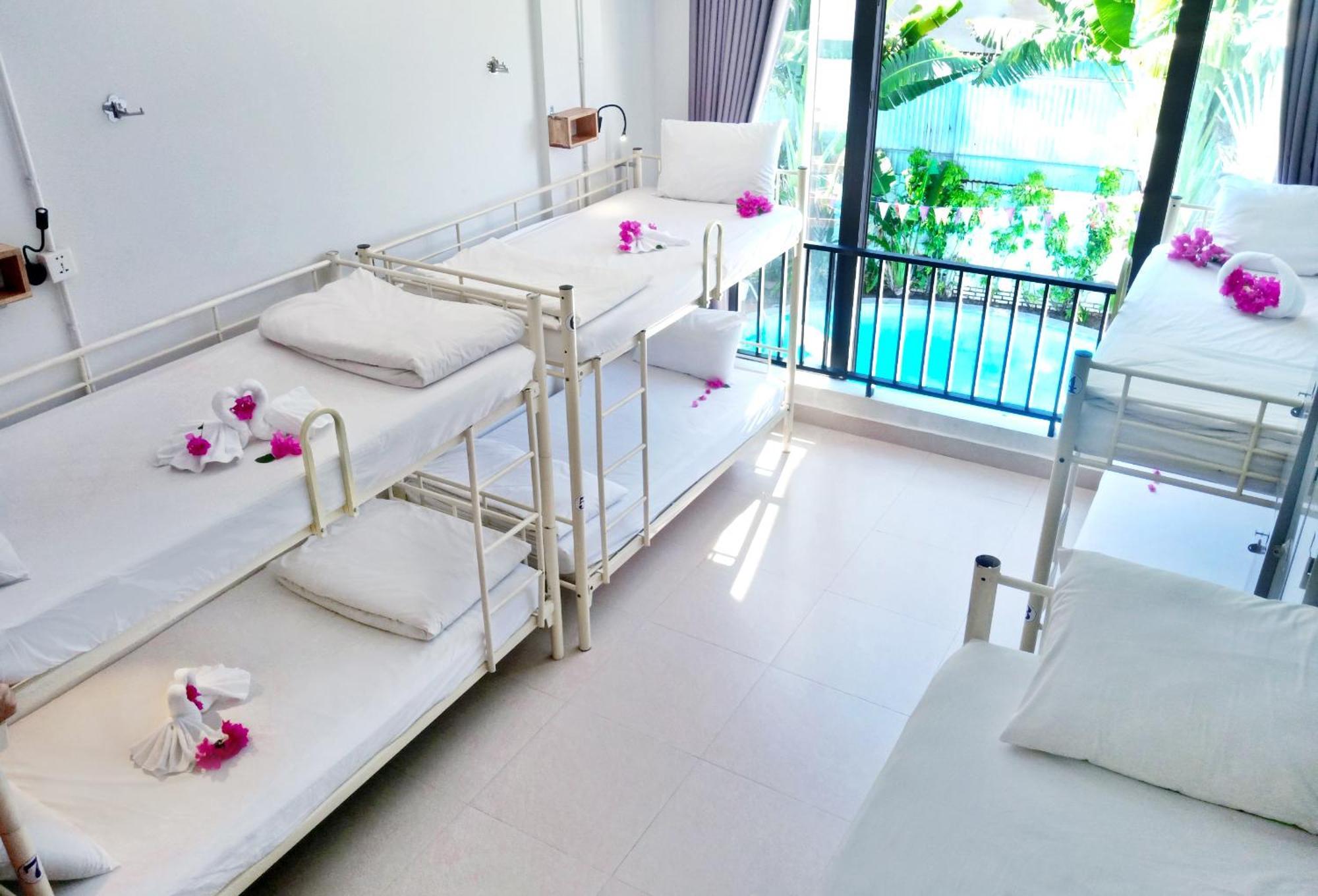 Bed Station Hostel & Pool Bar Hoi An " Former Sunflower" Exterior foto