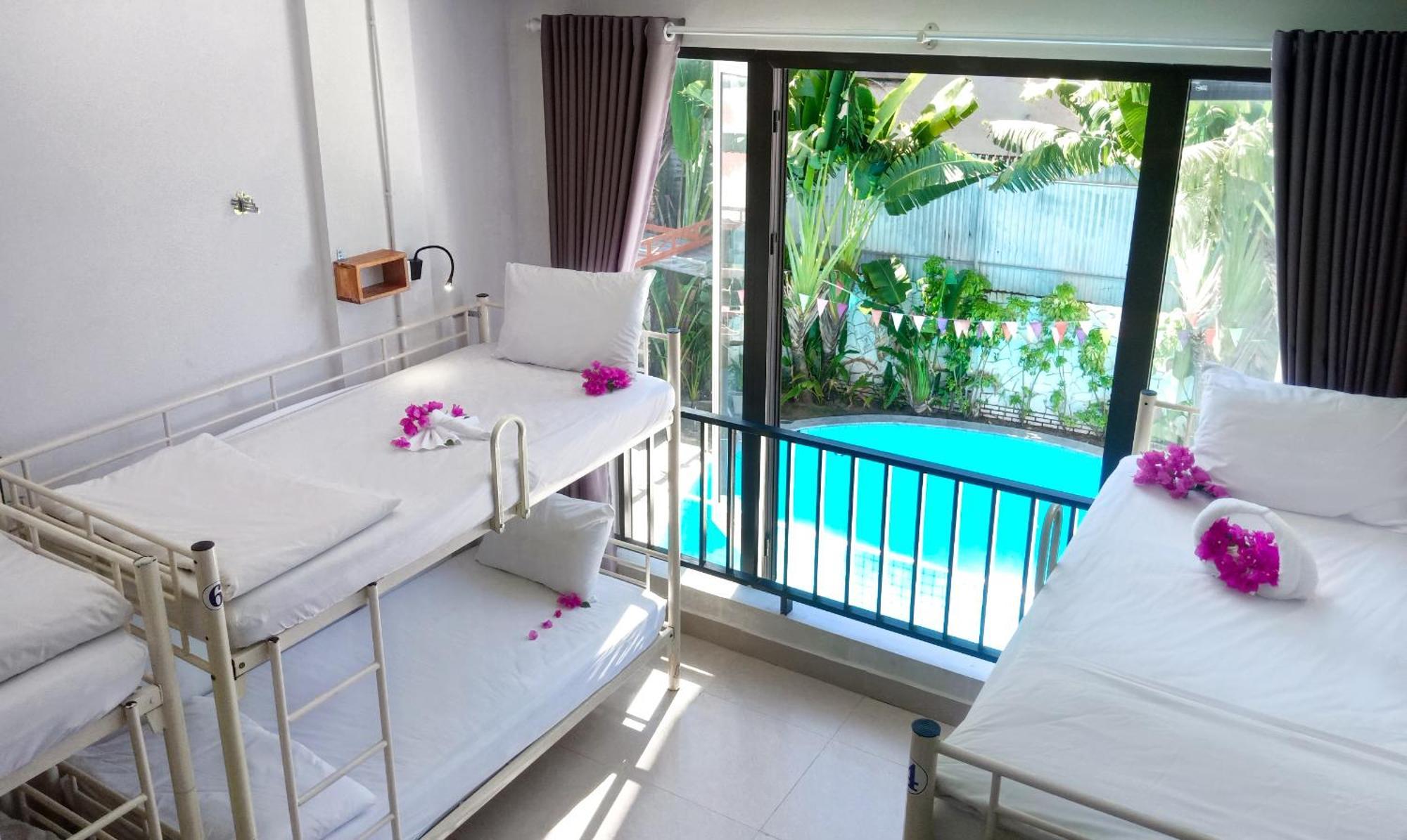 Bed Station Hostel & Pool Bar Hoi An " Former Sunflower" Exterior foto