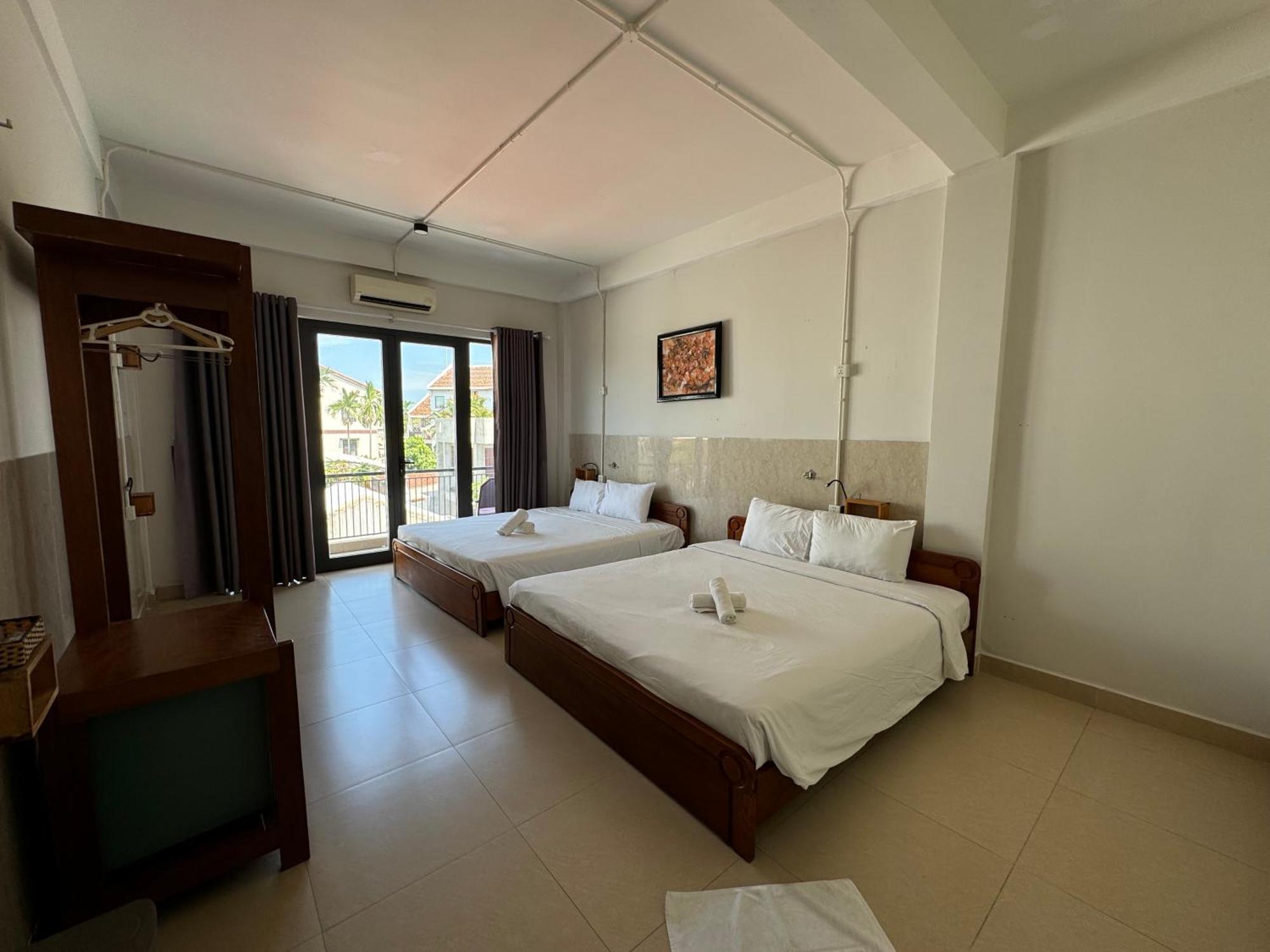 Bed Station Hostel & Pool Bar Hoi An " Former Sunflower" Exterior foto
