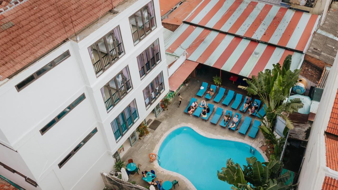 Bed Station Hostel & Pool Bar Hoi An " Former Sunflower" Exterior foto