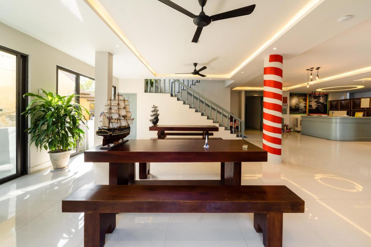 Bed Station Hostel & Pool Bar Hoi An " Former Sunflower" Exterior foto
